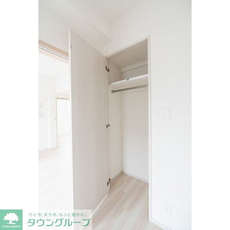 コンフォリア・リヴ板橋の物件内観写真